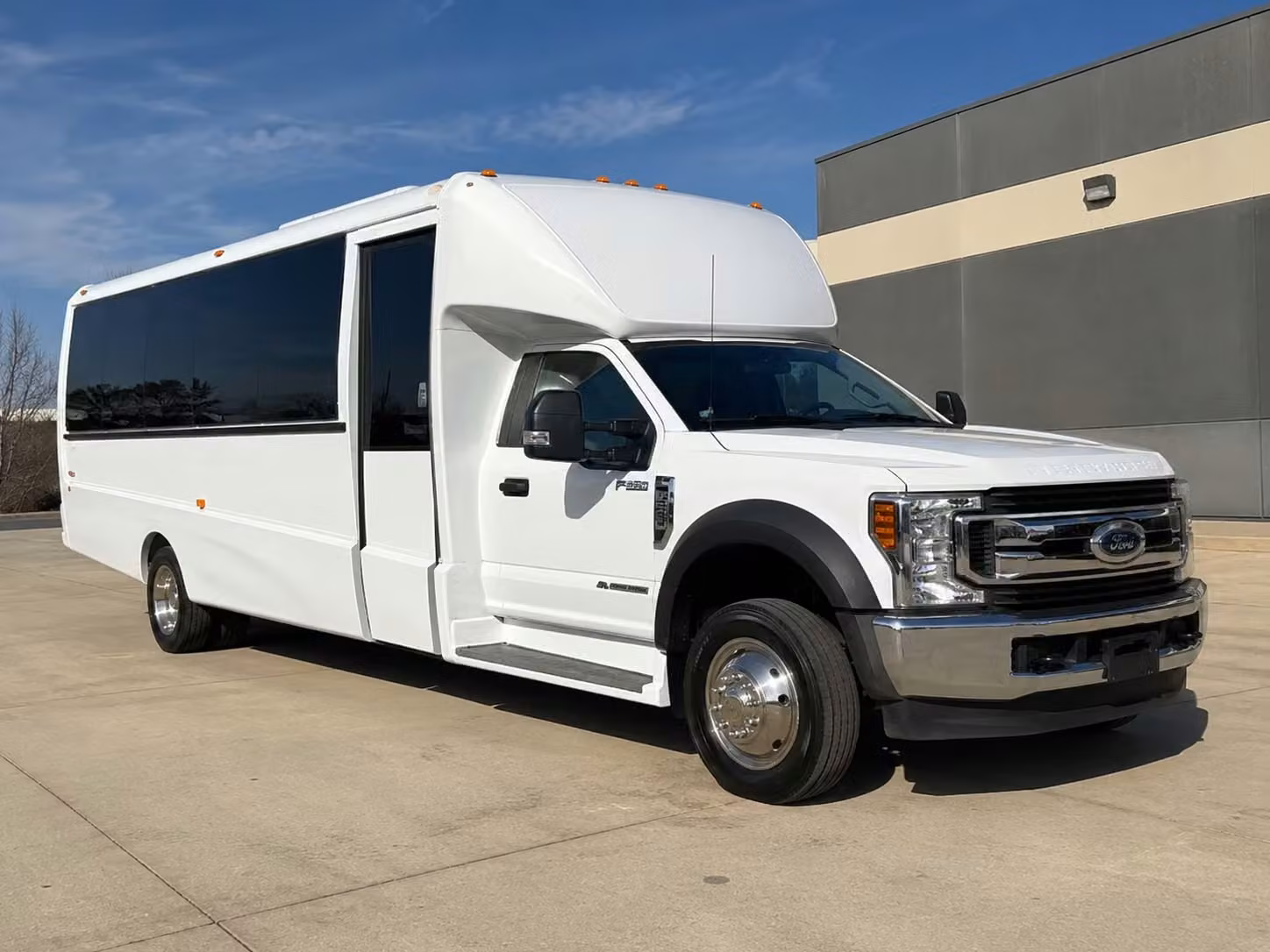 book minibuses and sprinter vans for smaller concert groups heading out from corona